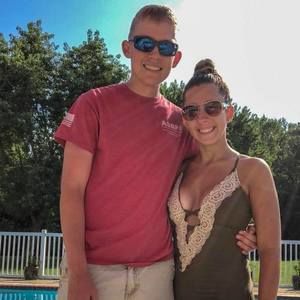 Meet your Posher, Caitlin